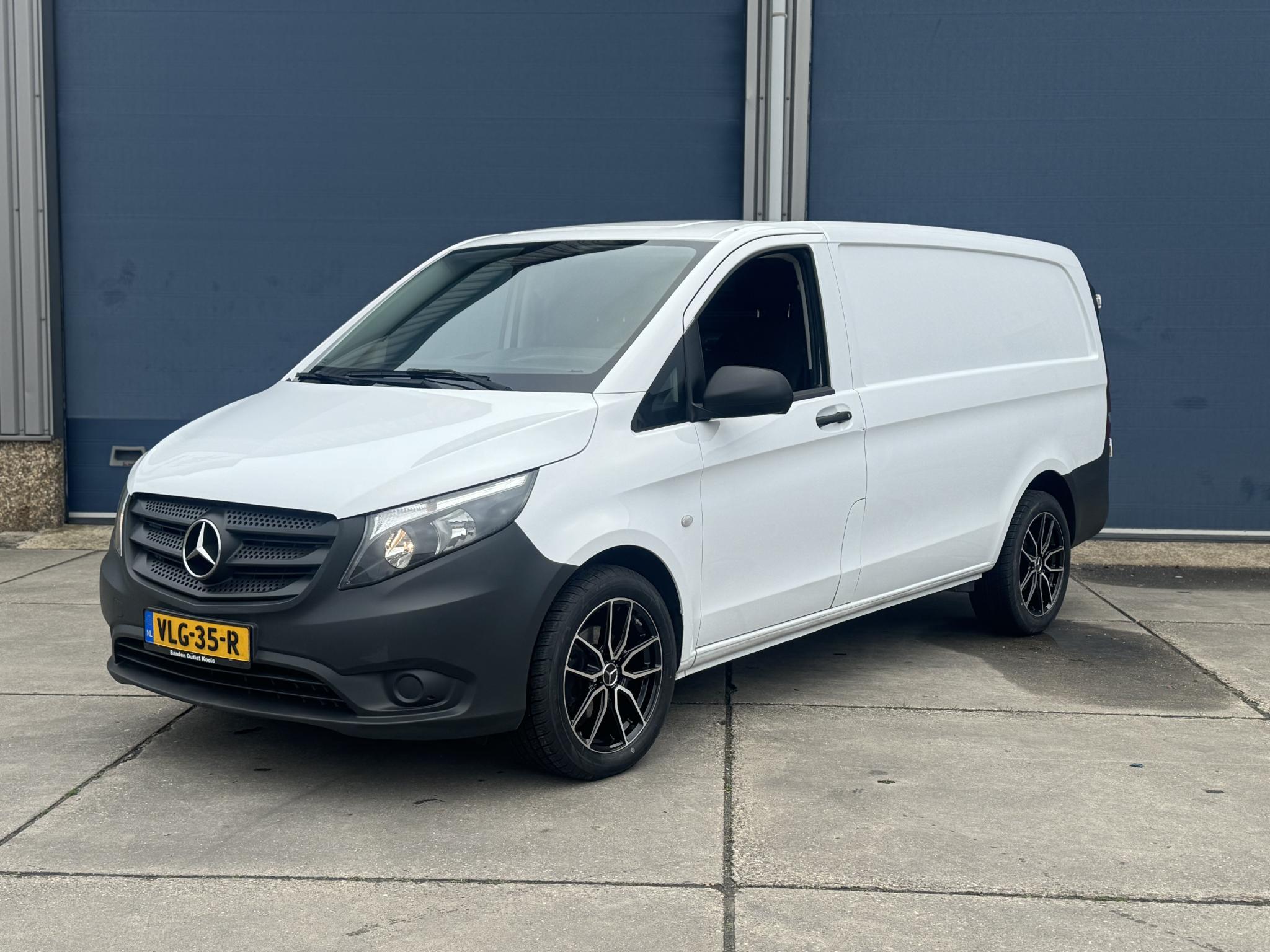 Mercedes-Benz Vito 110 CDI Lang AIRCO / CRUISE CONTROLE / L2H1 / EURO 6 / TREKHAAK