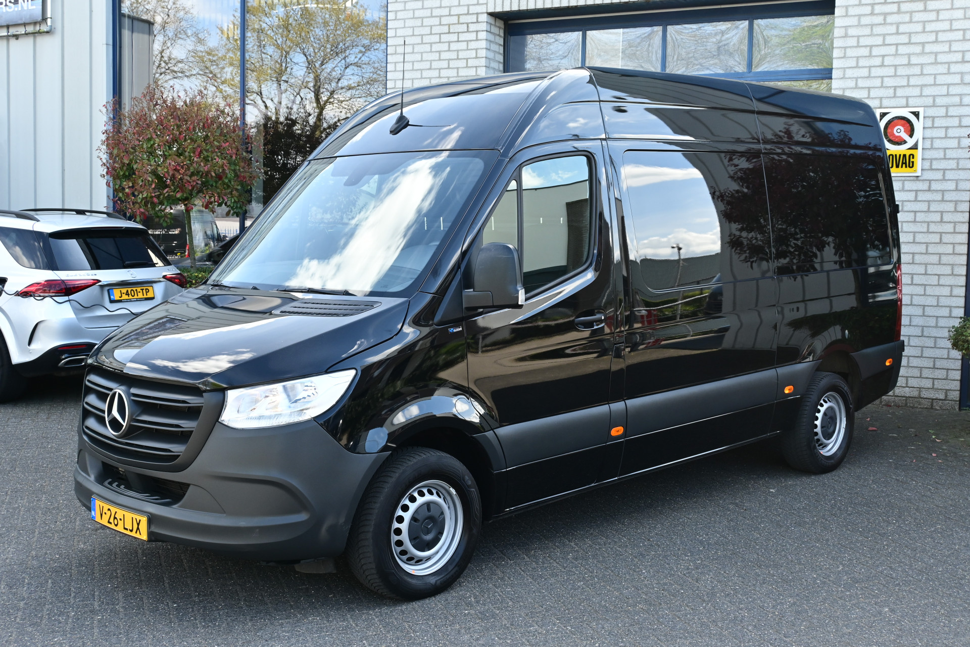 Mercedes-Benz Sprinter 317 CDI L2H2 3500 KG trekhaak, Navigatie met camera