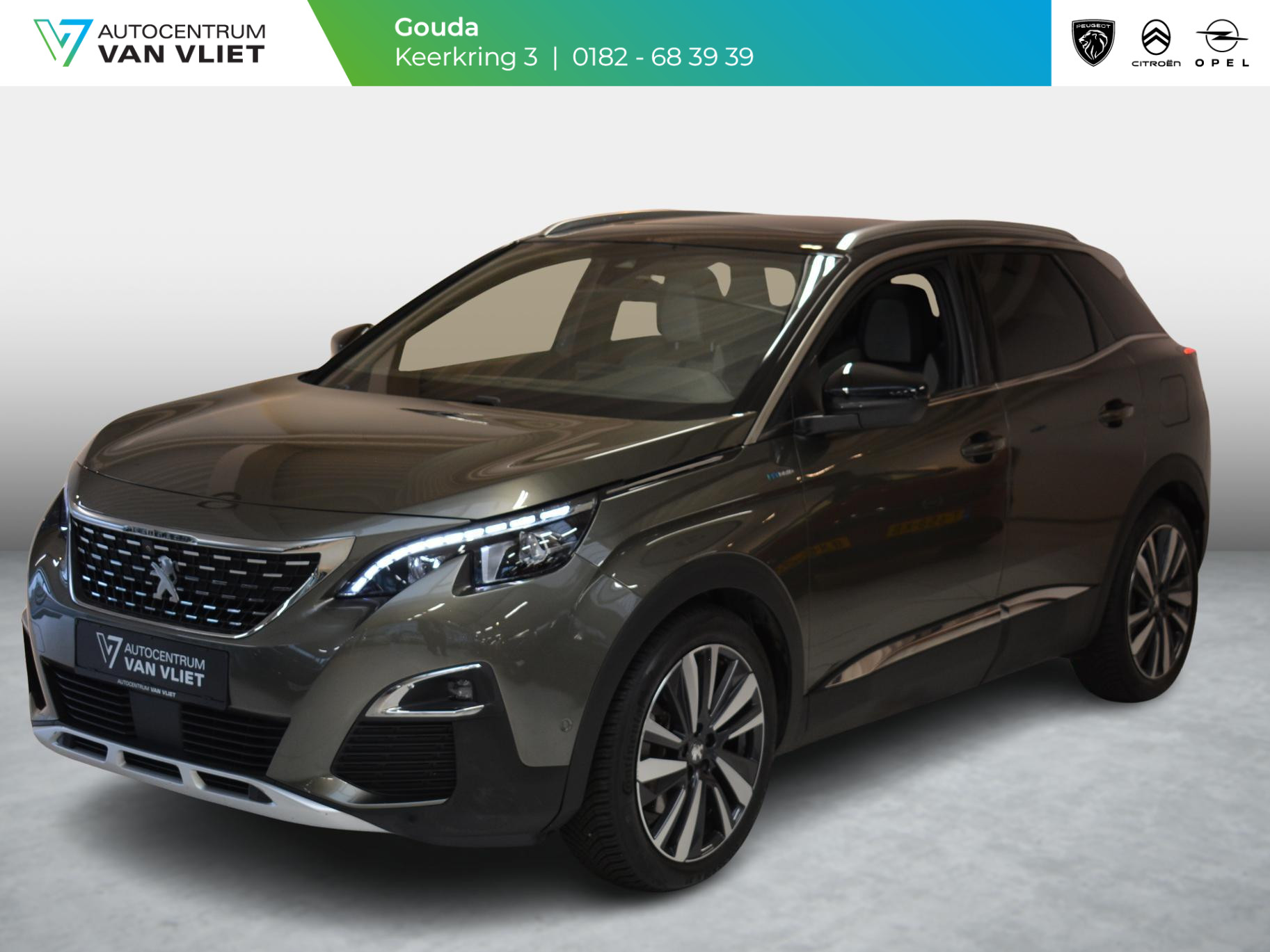 Peugeot 3008 1.6 Plug-in-Hybrid 225pk GT Line | 4 Seizoenenbanden | 360 Camera |