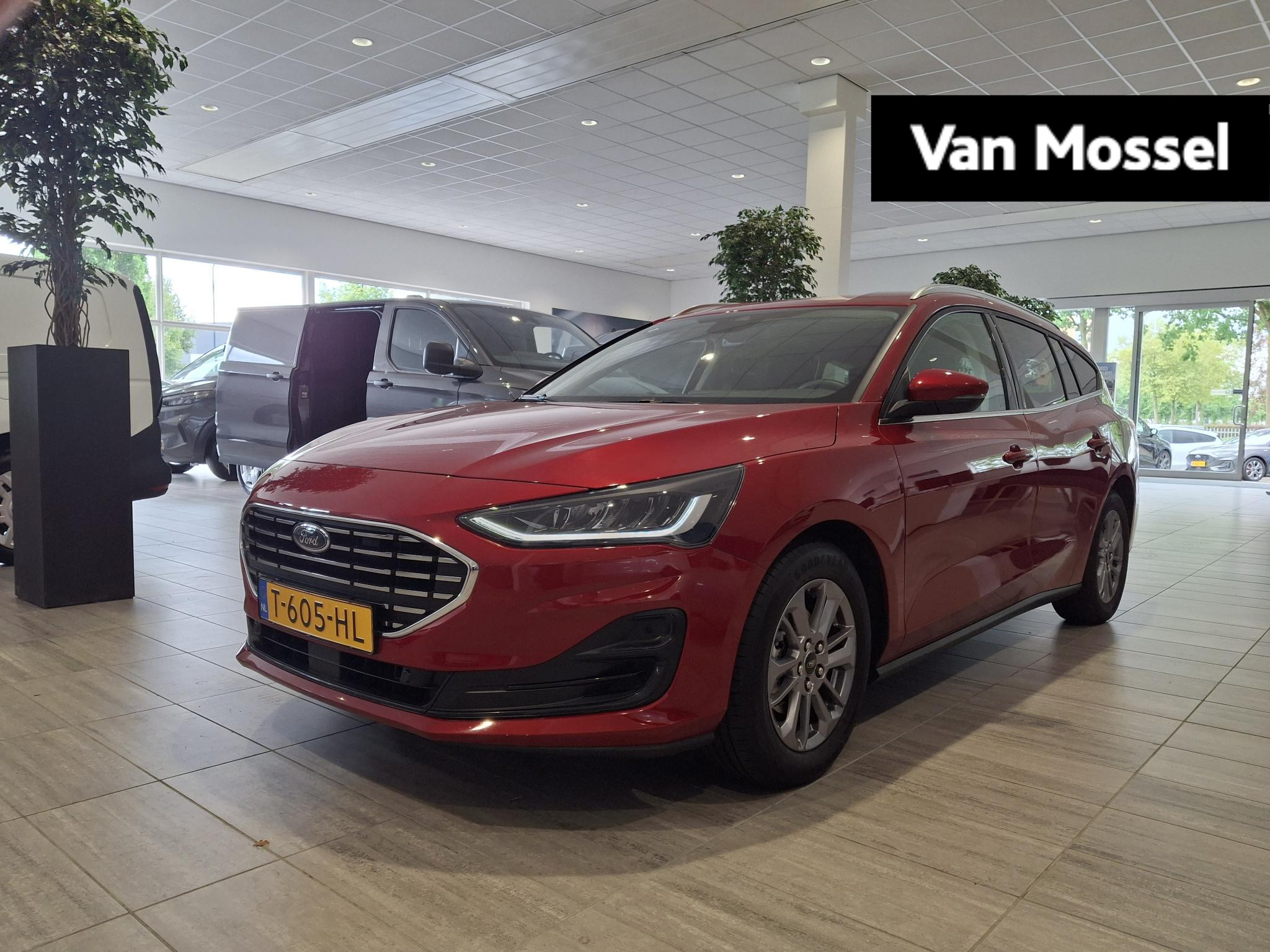 Ford Focus Wagon 1.0 EcoBoost Hybrid Titanium