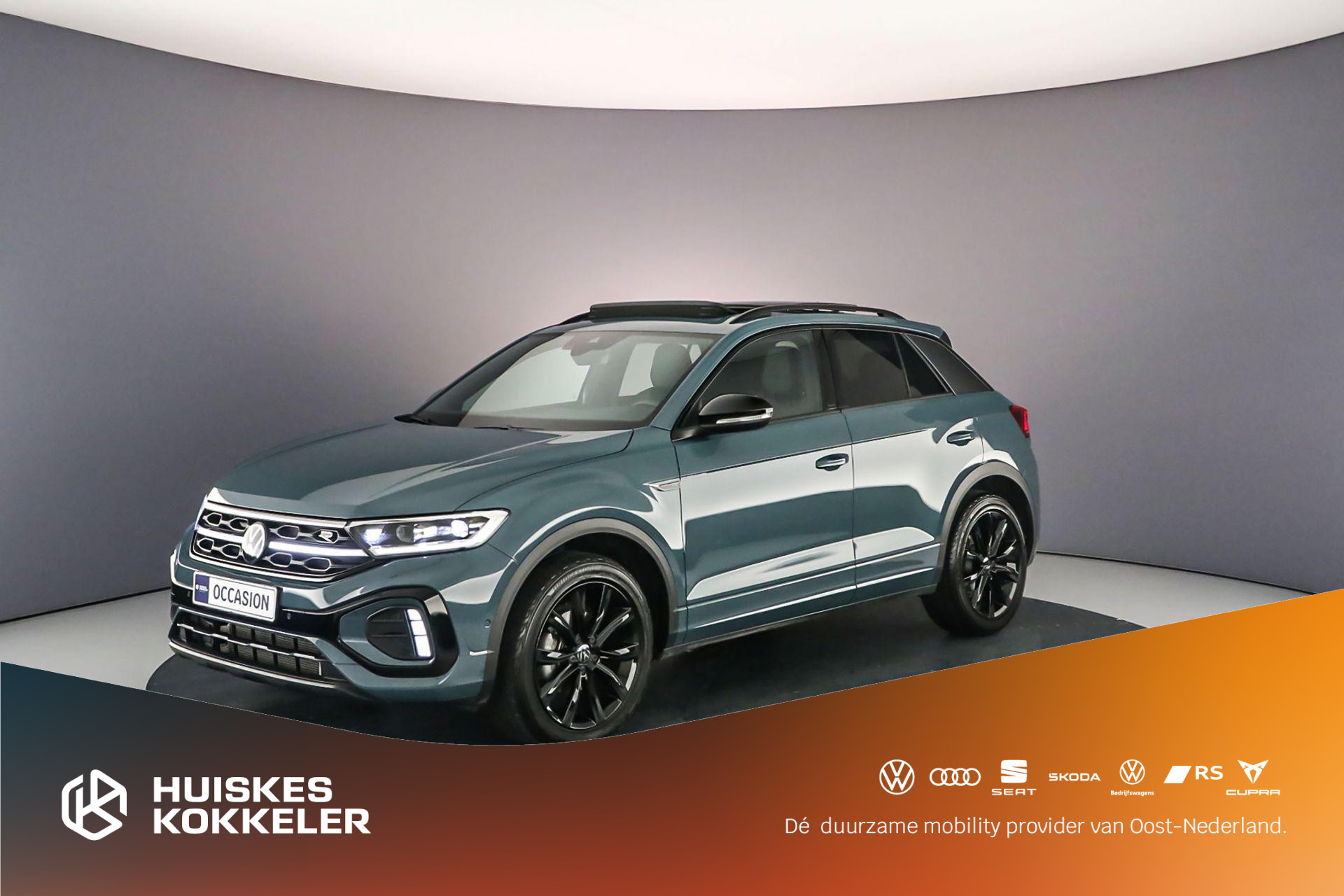 Volkswagen T-Roc R-Line Business 1.5 TSI 150pk DSG Automaat Panoramadak, Adaptive cruise control, Elektrische achterklep, LED matrix koplampen, Navigatie, Achteruitrijcamera, Stoelverwarming