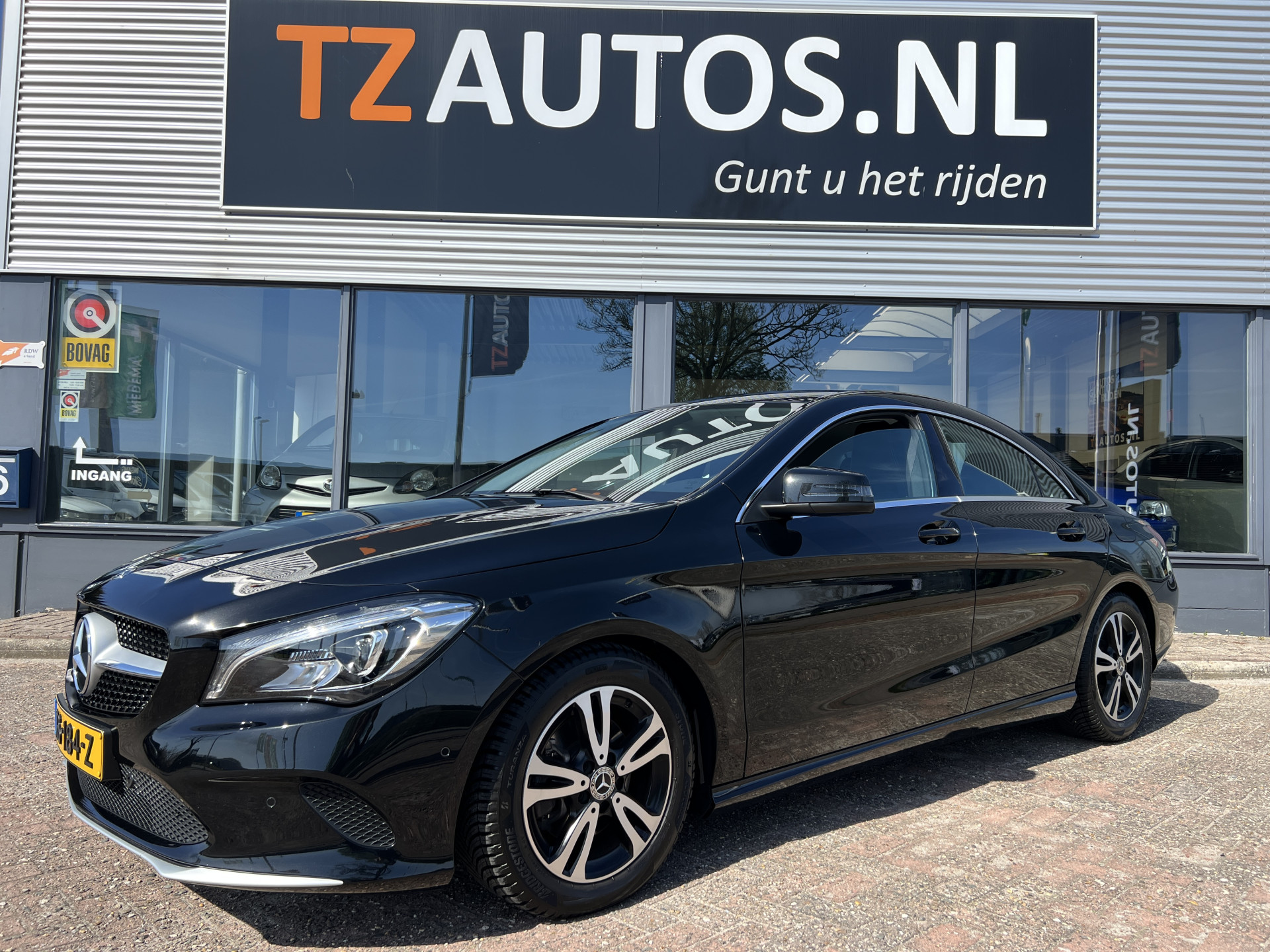 Mercedes-Benz CLA 180 Ambition /Led/Navi/Trekhaak