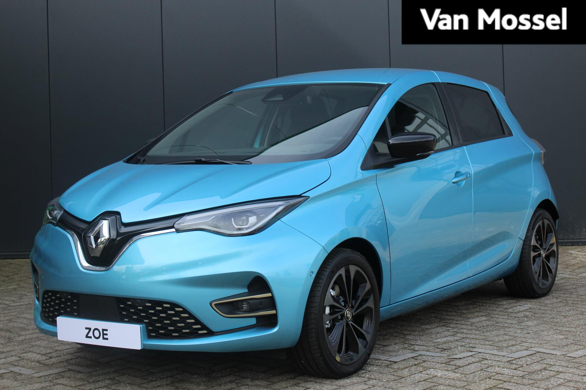 Renault ZOE R135 Iconic 52 kWh | Navigatie | Apple & Android Carplay | Parkeersensoren & Camera | Stoelverwarming & Stuurverwarming | Climate Control | Subsidie Mogelijk !! |