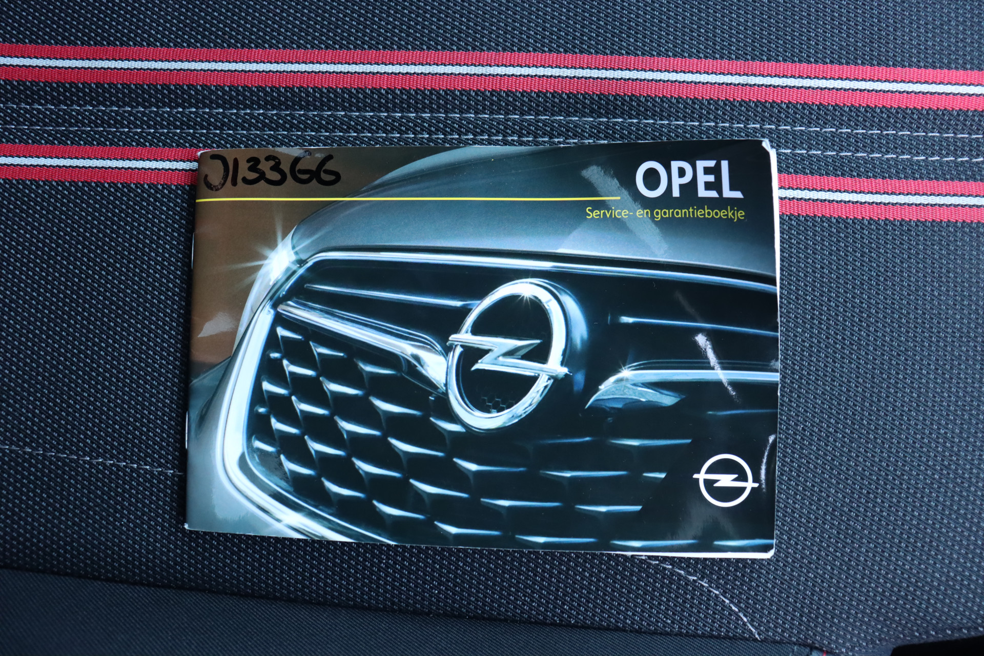 Opel Corsa 100pk Turbo GS Line (Camera/1ste eig./PDC/NAV./LMV)
