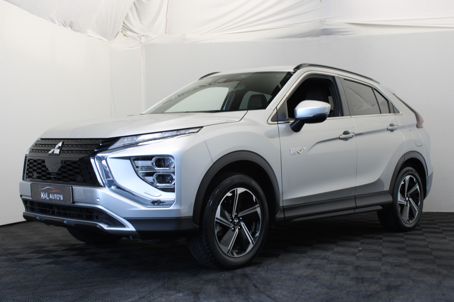 Mitsubishi Eclipse Cross 2.4 PHEV Intense+ |Stoelverwarming|Alcantara