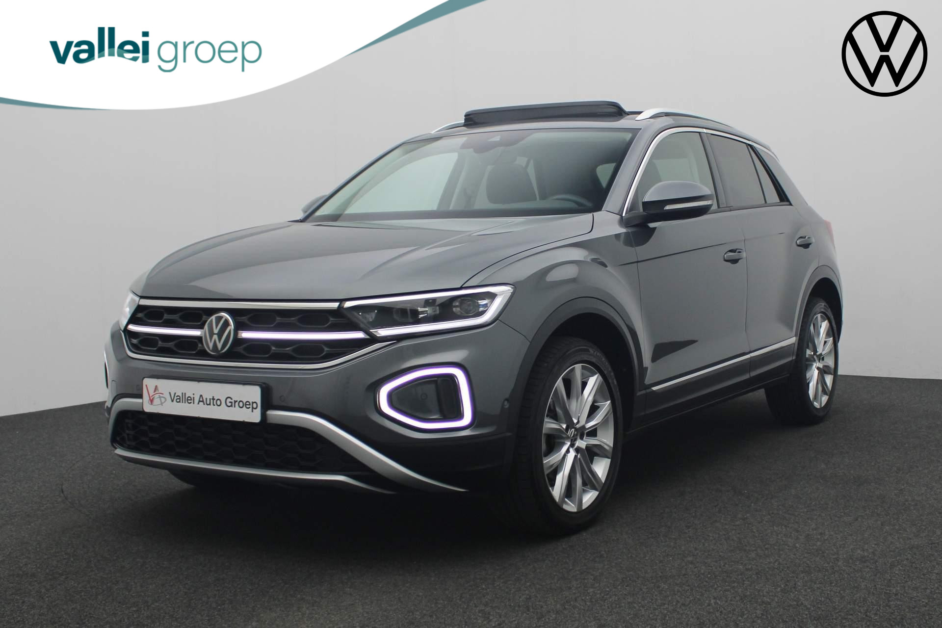 Volkswagen T-Roc 1.0 TSI 110PK Style | Pano | IQ Light | Navi Discover Pro | Camera | Keyless | ACC | 18 inch