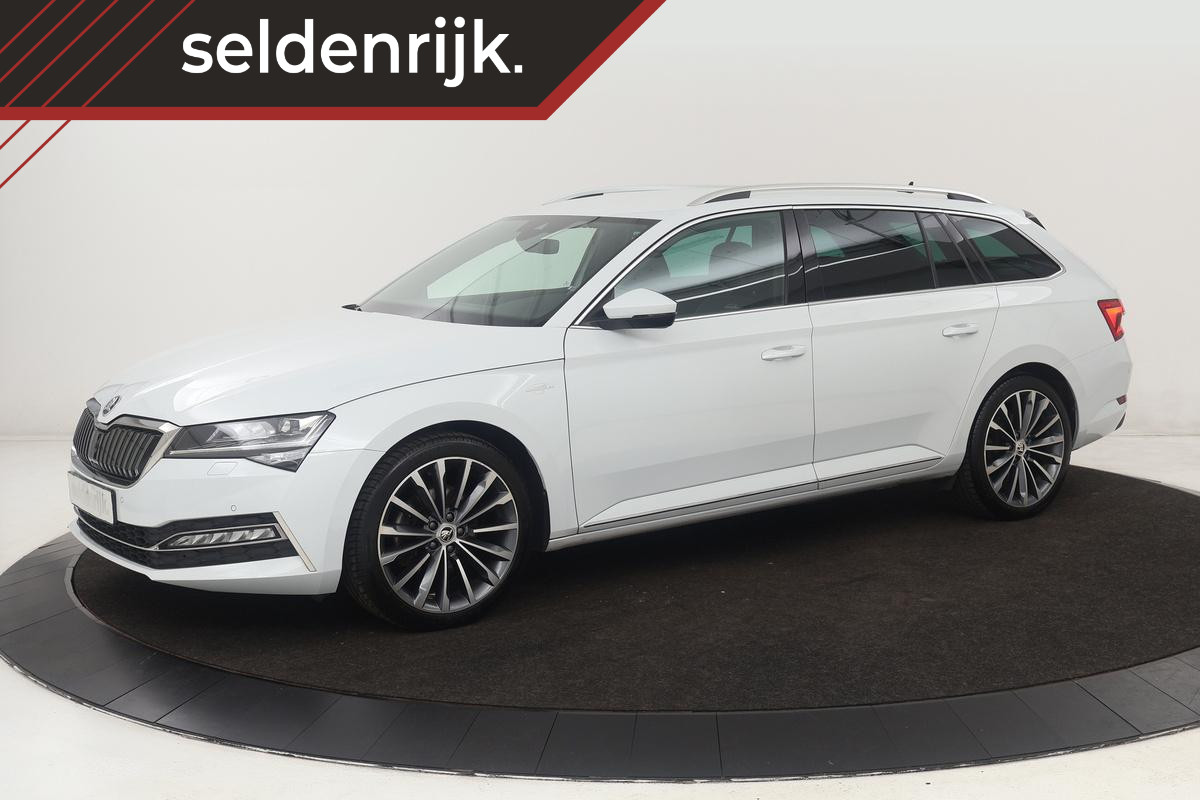Škoda Superb 1.4 TSI iV Laurin & Klement | Standkachel | Trekhaak | Adaptive cruise | Leder | Sfeerverlichting | Stoel & stuurverwarming | Camera | Carplay | Virtual Cockpit | Achterbankverwarming | PHEV