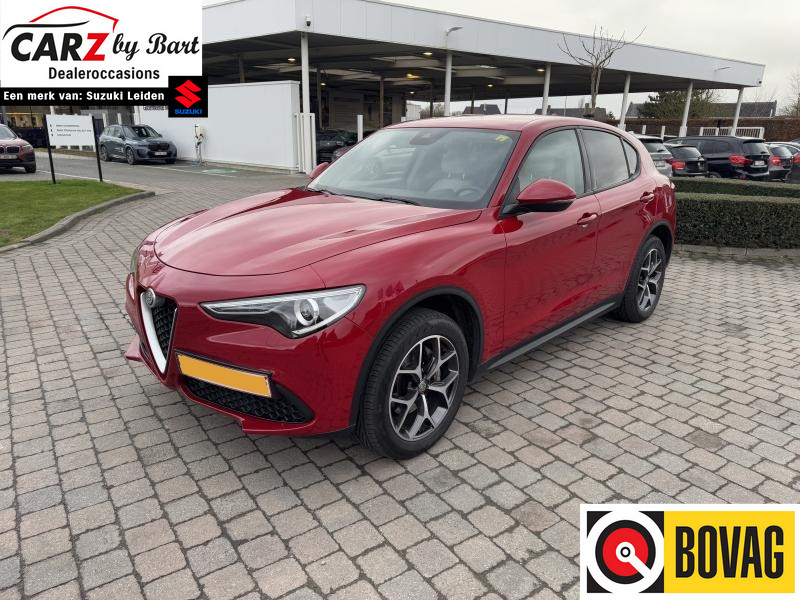 Alfa Romeo Stelvio 2.0 T AWD Q4 SUPER AUTOMAAT Leder | Keyless | Elek. achterklep | Camera