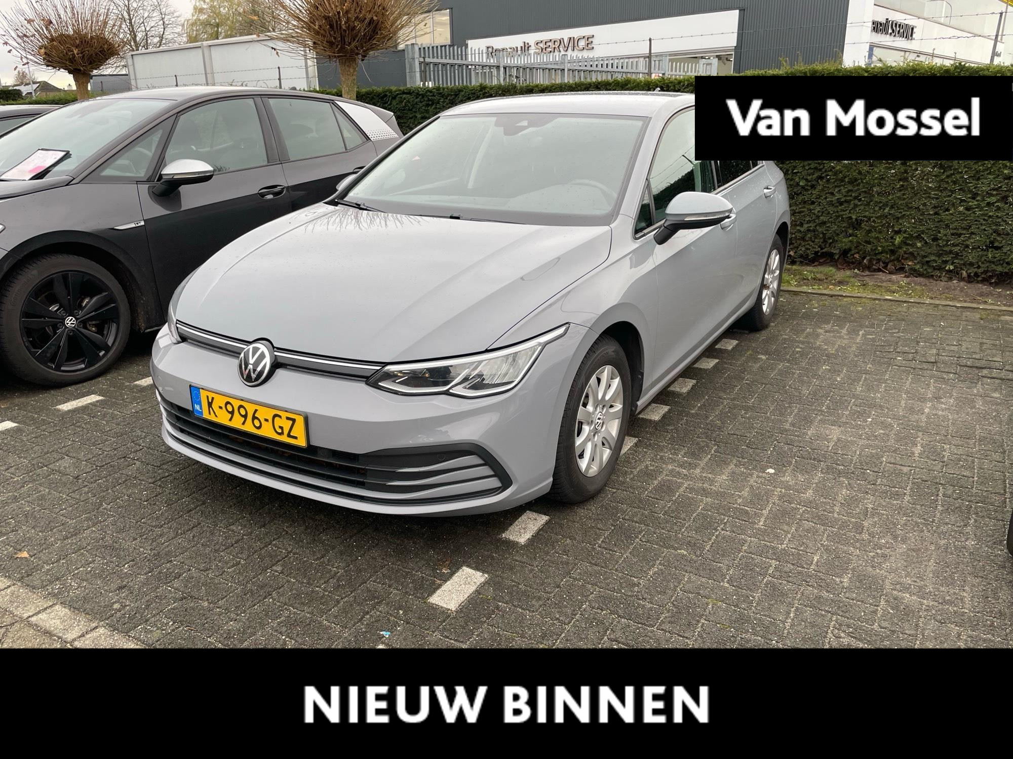 Volkswagen Golf 1.0 TSI Golf 90 PK | Apple Carplay | Snelheidsbegrenzer | Getinte Ruiten | LED Verlichting |