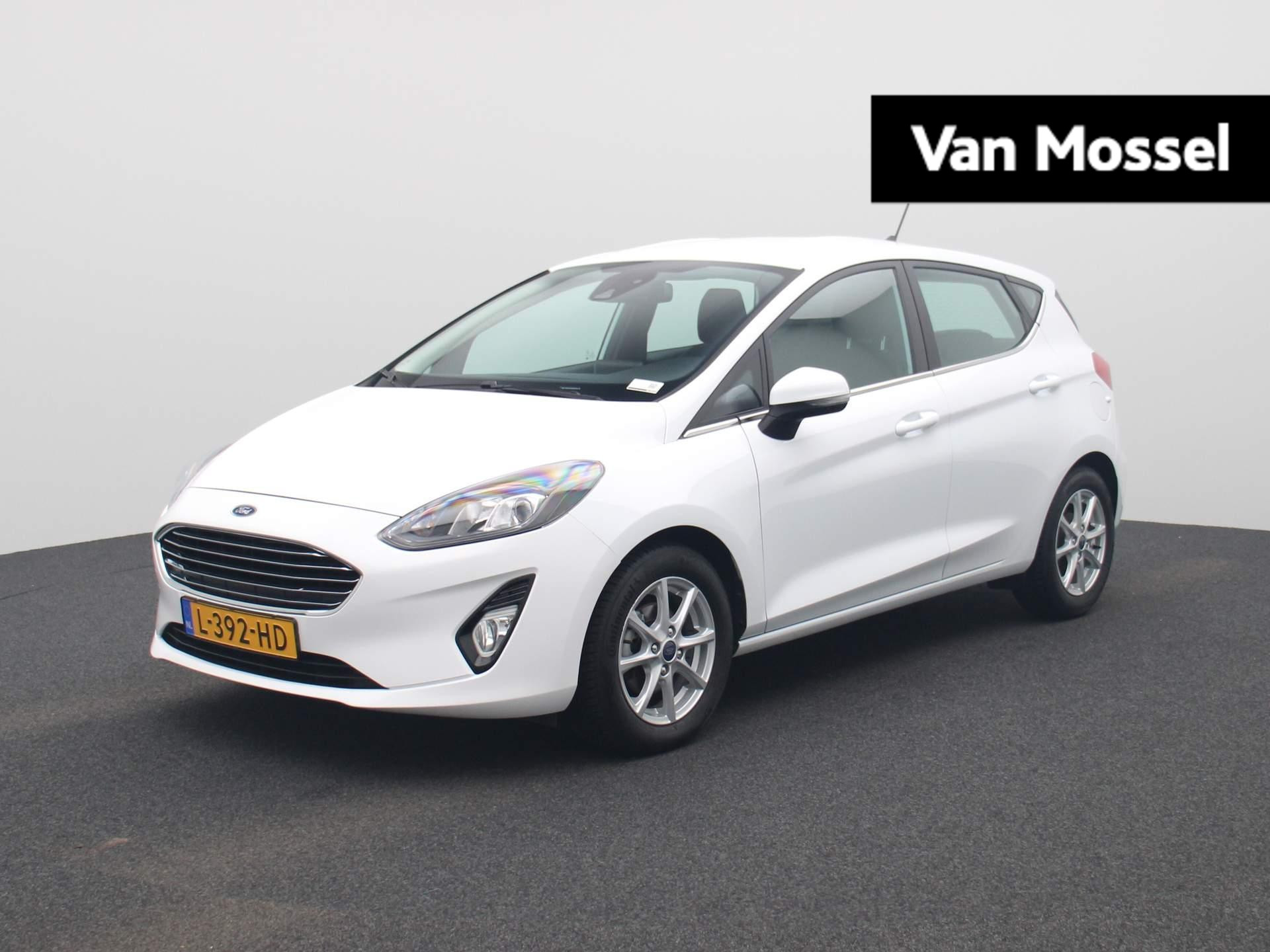 Ford Fiesta 1.0 EcoBoost Hybrid Titanium | Apple Carplay / Android Auto | Parkeersensoren | Airco |