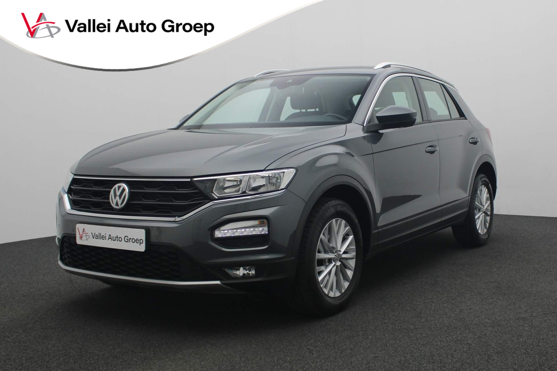 Volkswagen T-Roc 1.0 TSI 115PK Style | Trekhaak | Navi | ACC | Clima | Parkeersensoren voor/achter | 16 inch | Apple Carplay / Android Auto