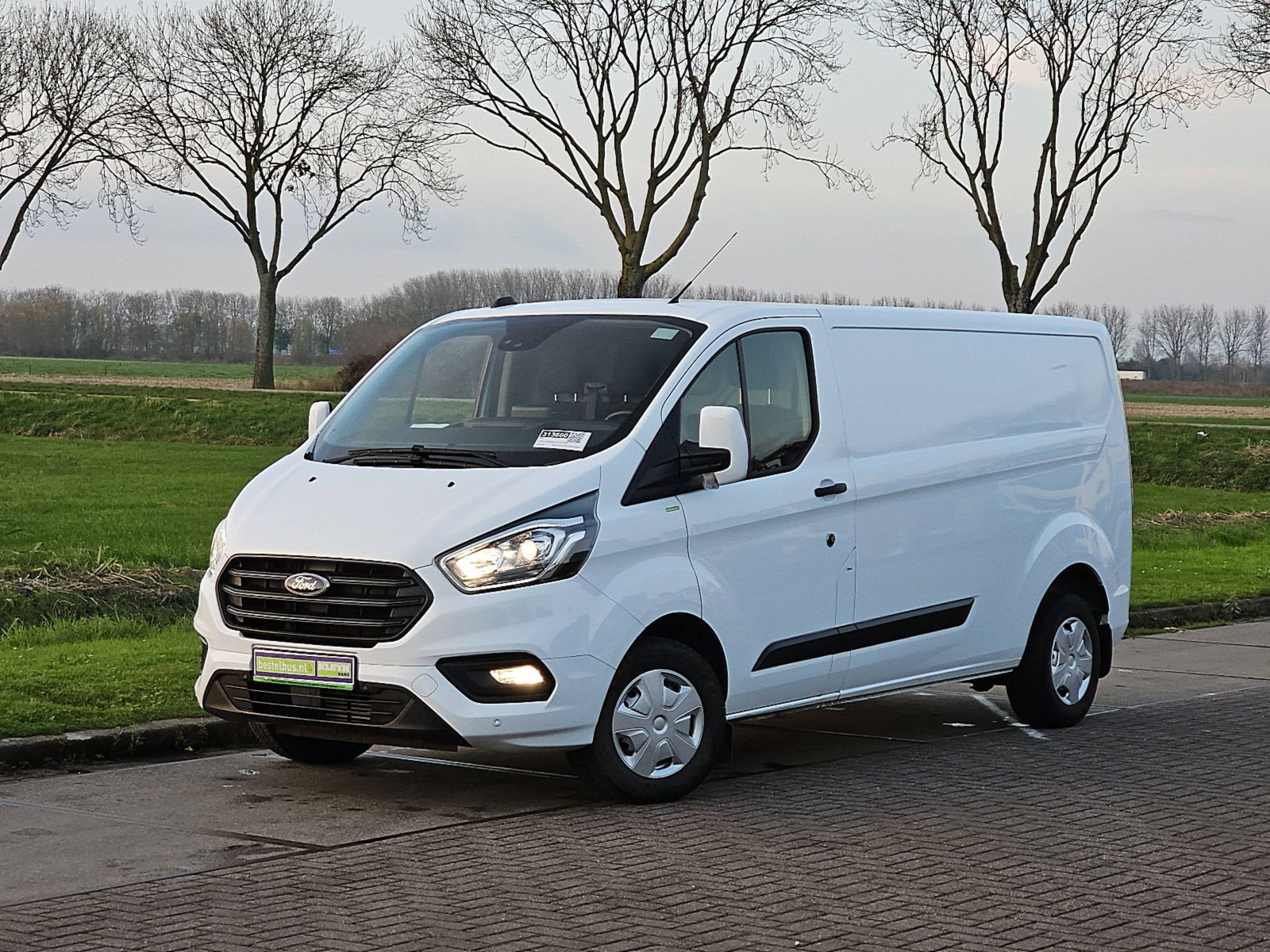 Ford Transit TDCI L2H1 Airco Navi 130Pk Euro6 Deuren Parkeersensoren!