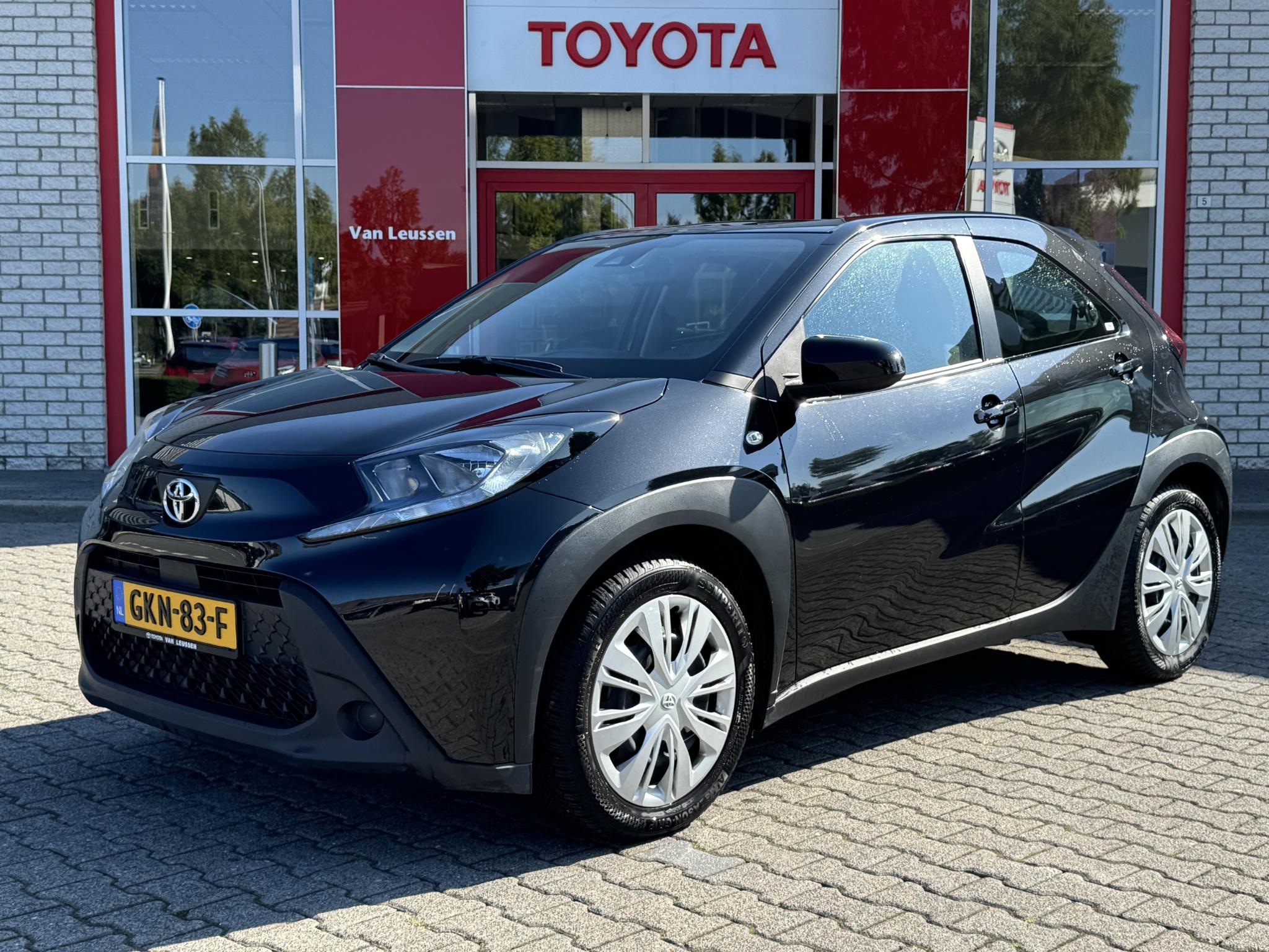 Toyota Aygo X MT PLAY ALL SEASON CAMERA APPLE/ANDROID BLUETOOTH AIRCO AD-CRUISE