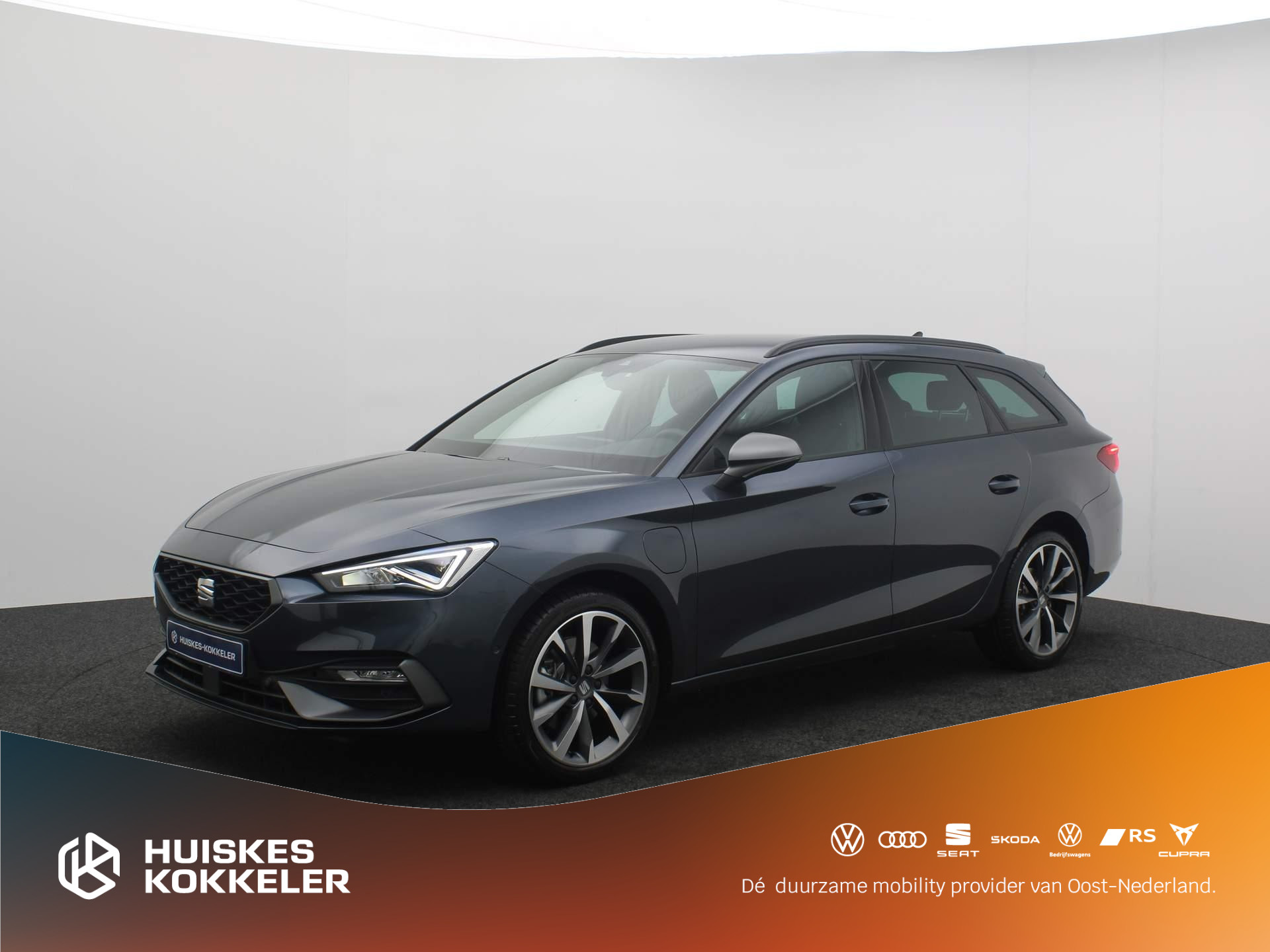 SEAT Leon Sportstourer FR Business Intense 1.4 TSI e-Hybrid 204pk DSG Automaat Trekhaak, Adaptive cruise control, Elektrische achterklep, Navigatie, Parkeer assistent, Stoelverwarming, LED verlichting, Achteruitrijcamera, Parkeersensoren