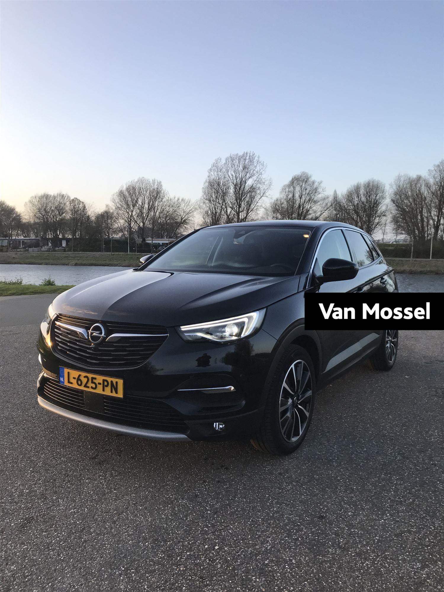 Opel Grandland X 1.6 Turbo Ultimate | Camera | Trekhaak | Stoel- Stuurverwarming